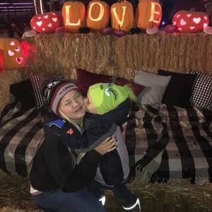 Meet your Posher, Laura